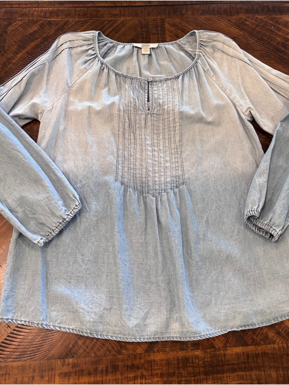 Vintage America Blues Chambray Pintuck Peasant Blouse Size Large